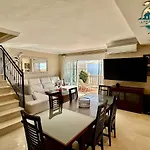 Seafront Townhouse With Stunning Mediterranean Views, Community Pool * 贝纳尔马德纳